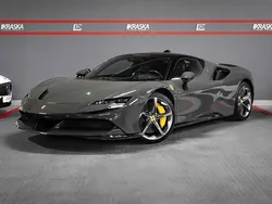 Grau Gebraucht 2021 Ferrari SF90 | 399.950 € (Fairer Preis)