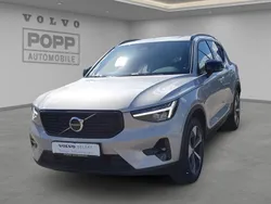 Silver dawn / metallic Gebraucht 2024 Volvo XC40 Plus SUV | 34.490 € (Guter Preis)