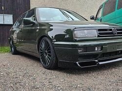 Grün Gebraucht 1995 VW Vento Limousine | 11.999 €
