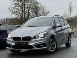 Silber Gebraucht 2017 BMW 220 Gran Tourer Sport Line Van / Kleinbus | 10.990 € (Superpreis)
