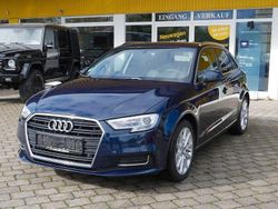Blau Gebraucht 2017 Audi A3 Sportback Comfort Limousine | 17.590 € (Fairer Preis)