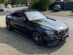Schwarz Gebraucht 2019 Mercedes E220 Coupé | 35.200 € (Etwas zu teuer)