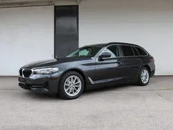 Grau Gebraucht 2022 BMW 520 Limousine | 28.990 € (Superpreis)