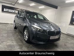 Grau Gebraucht 2018 BMW 225 Advantage Kombi | 13.999 € (Guter Preis)