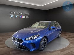 Portimao blau metallic Gebraucht 2024 BMW 118 M Sport Kleinwagen | 37.969 €