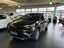 Braun Gebraucht 2016 Toyota RAV4 Edition SUV | 19.990 € (Fairer Preis)