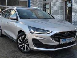 Polarsilber Gebraucht 2023 Ford Focus Titanium Kombi | 20.985 € (Superpreis)
