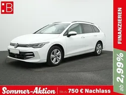 Weiss Gebraucht 2024 VW Golf VIII Life Kombi | 26.790 € (Fairer Preis)