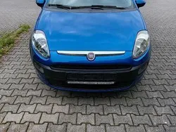 Blau Gebraucht 2012 Fiat Punto Evo Kleinwagen | 4.550 € (Etwas zu teuer)