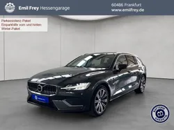 Pine greymetallic 724 Gebraucht 2020 Volvo V60 Inscription Kombi | 25.700 € (Superpreis)