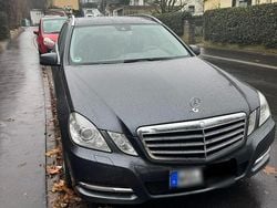 Grau Gebraucht 2010 Mercedes E350 Avantgarde Kombi | 12.400 € (Teuer)