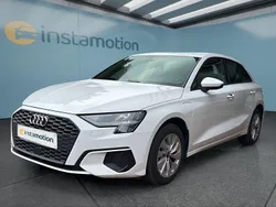 Weiß Gebraucht 2022 Audi A3 e-tron Kleinwagen | 23.049 € (Guter Preis)