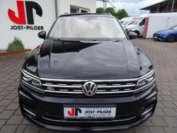 Deep black perleffekt Gebraucht 2018 VW Tiguan Highline SUV | 21.990 € (Guter Preis)