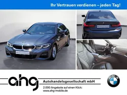 Grau Gebraucht 2021 BMW 320 M Sport Limousine | 33.930 € (Etwas zu teuer)