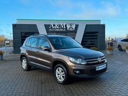 Braun Gebraucht 2011 VW Tiguan Trendline SUV | 9.900 € (Etwas zu teuer)