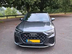 Grau Gebraucht 2022 Audi RS Q3 Ambiente SUV | 52.000 € (Guter Preis)