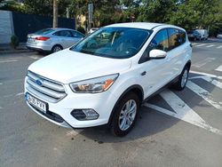 Weiß Gebraucht 2017 Ford Kuga Business Edition SUV | 9.000 € (Superpreis)