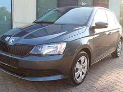 Grau Gebraucht 2018 Skoda Fabia Cool Plus Limousine | 8.900 € (Fairer Preis)