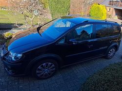 Schwarz Gebraucht 2008 VW Touran Conceptline Van / Kleinbus | 4.300 € (Fairer Preis)