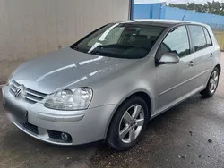 Silber Gebraucht 2008 VW Golf V United Limousine | 3.700 € (Fairer Preis)