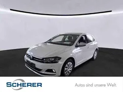 Weiß Gebraucht 2021 VW Polo Comfortline Limousine | 14.600 € (Guter Preis)