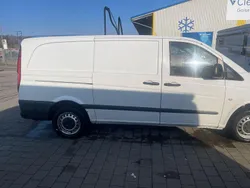 Weiß Gebraucht 2005 Mercedes Vito Van / Kleinbus | 3.800 €