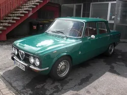 Grün Gebraucht 1975 Alfa Romeo Giulia Limousine | 16.999 €