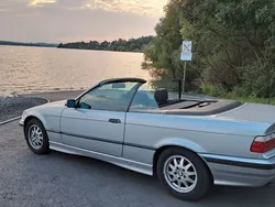 Silber Gebraucht 1998 BMW 318 Cabriolet Cabrio | 9.900 € (Teuer)