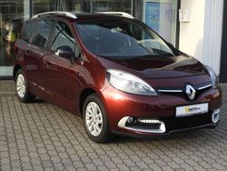 Bordeauxrot Gebraucht 2016 Renault Grand Scénic IV LIMITED Deluxe Van / Kleinbus | 11.250 € (Guter Preis)