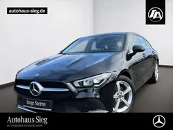 Schwarz Gebraucht 2021 Mercedes CLA220 Shooting Brake Kombi | 31.395 € (Fairer Preis)