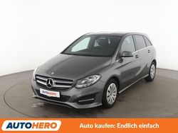 Grau Gebraucht 2016 Mercedes B160 Style Van / Kleinbus | 15.860 €