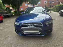 Blau Gebraucht 2014 Audi A4 Limousine | 6.400 € (Superpreis)