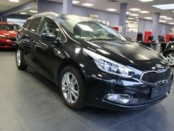Schwarz Gebraucht 2014 Kia Ceed Sportswagon DREAM-TEAM Edition Kombi | 6.980 € (Fairer Preis)