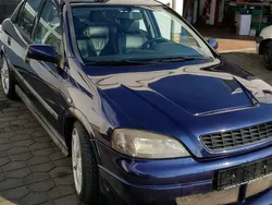 Violet Gebraucht 2000 Opel Astra Limousine | 3.000 € (Teuer)