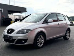 "estrella" silber Gebraucht 2011 Seat Altea Stylance Van / Kleinbus | 5.999 € (Fairer Preis)