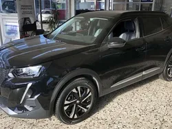 Onyx schwarz met. Gebraucht 2020 Peugeot 2008 Allure SUV | 17.950 € (Etwas zu teuer)