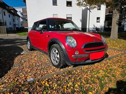 Rot Gebraucht 2004 Mini Cooper Sport Kleinwagen | 1.599 € (Fairer Preis)
