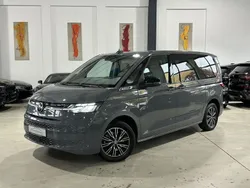 Grau Gebraucht 2023 VW T7 Life Van | 49.770 € (Guter Preis)