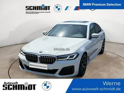Weiß Gebraucht 2023 BMW 520 M Sport Limousine | 47.990 € (Etwas zu teuer)