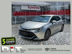 Precious silver Gebraucht 2023 Toyota Corolla Team Limousine | 22.990 € (Guter Preis)