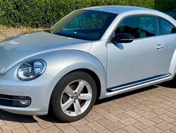 Grau Gebraucht 2012 VW Beetle Limousine | 8.890 €