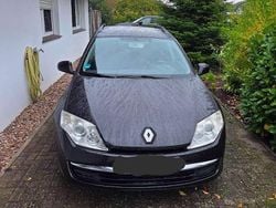 Schwarz Gebraucht 2010 Renault Laguna GrandTour Kombi | 4.000 € (Fairer Preis)
