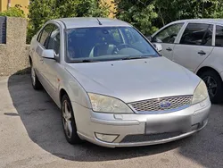 Silber Gebraucht 2005 Ford Mondeo Ghia Limousine | 500 € (Guter Preis)