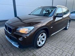 Braun Gebraucht 2011 BMW X1 xLine SUV | 9.990 € (Fairer Preis)