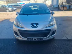 Silber Gebraucht 2009 Peugeot 207 Filou Limousine | 1.800 € (Guter Preis)