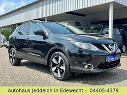 Schwarz Gebraucht 2017 Nissan Qashqai 360º SUV | 14.990 € (Fairer Preis)