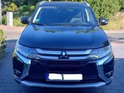 Schwarz Gebraucht 2017 Mitsubishi Outlander Edition SUV | 10.900 € (Superpreis)