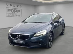 Denim blue / metallic Gebraucht 2018 Volvo V40 CC Plus Kombi | 15.950 € (Guter Preis)