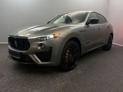 Grau Gebraucht 2020 Maserati Levante SUV | 47.999 € (Superpreis)