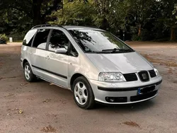 Silber Gebraucht 2001 Seat Alhambra Van / Kleinbus | 3.390 € (Teuer)